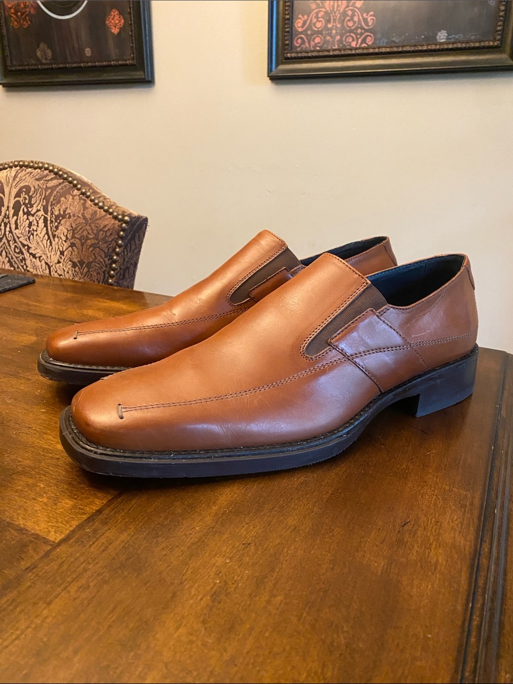 Bacco Bucci Men's Slip-On Leather Dress Shoes in Brown